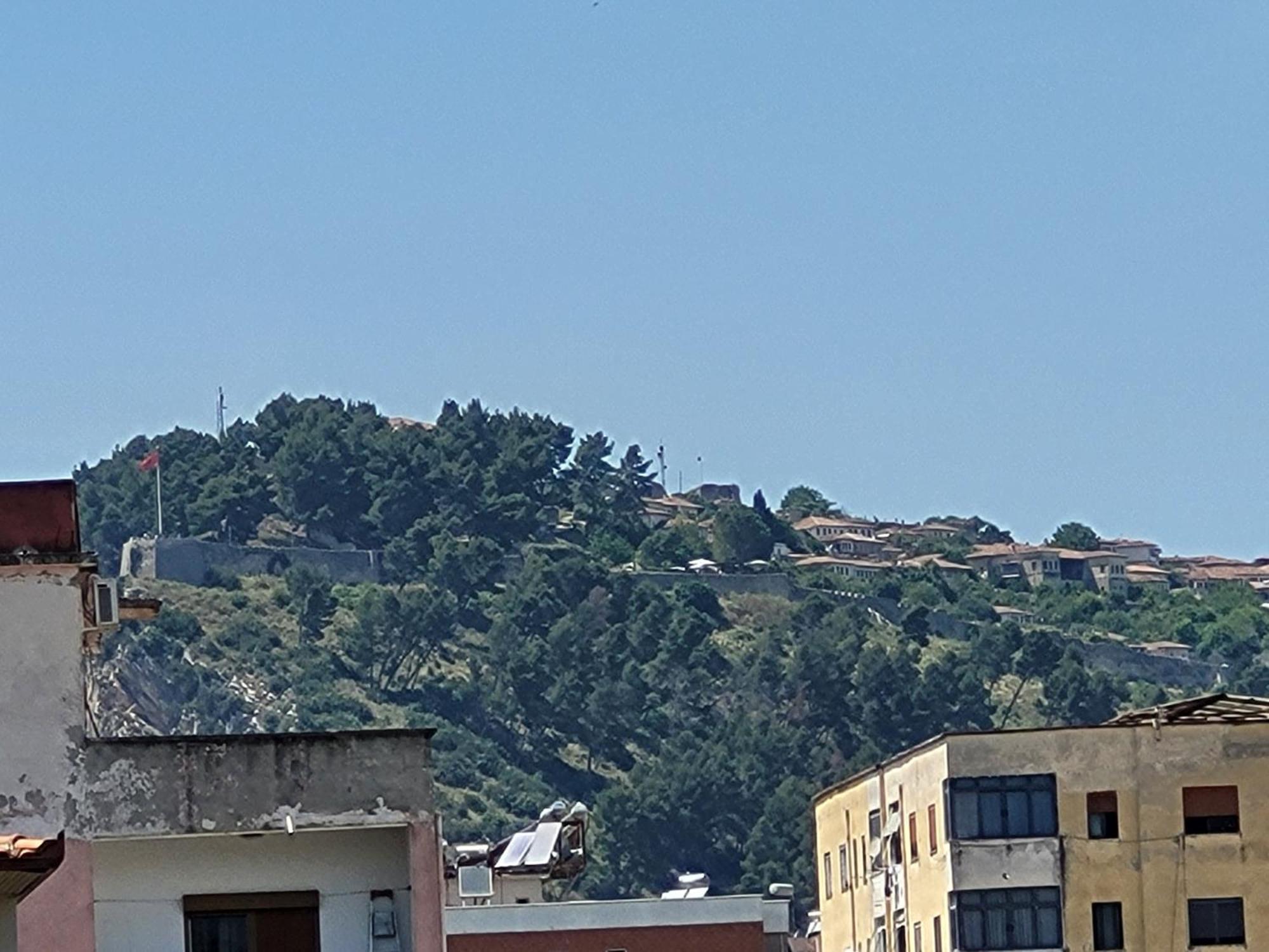 בראט Villa Ndoni מראה חיצוני תמונה