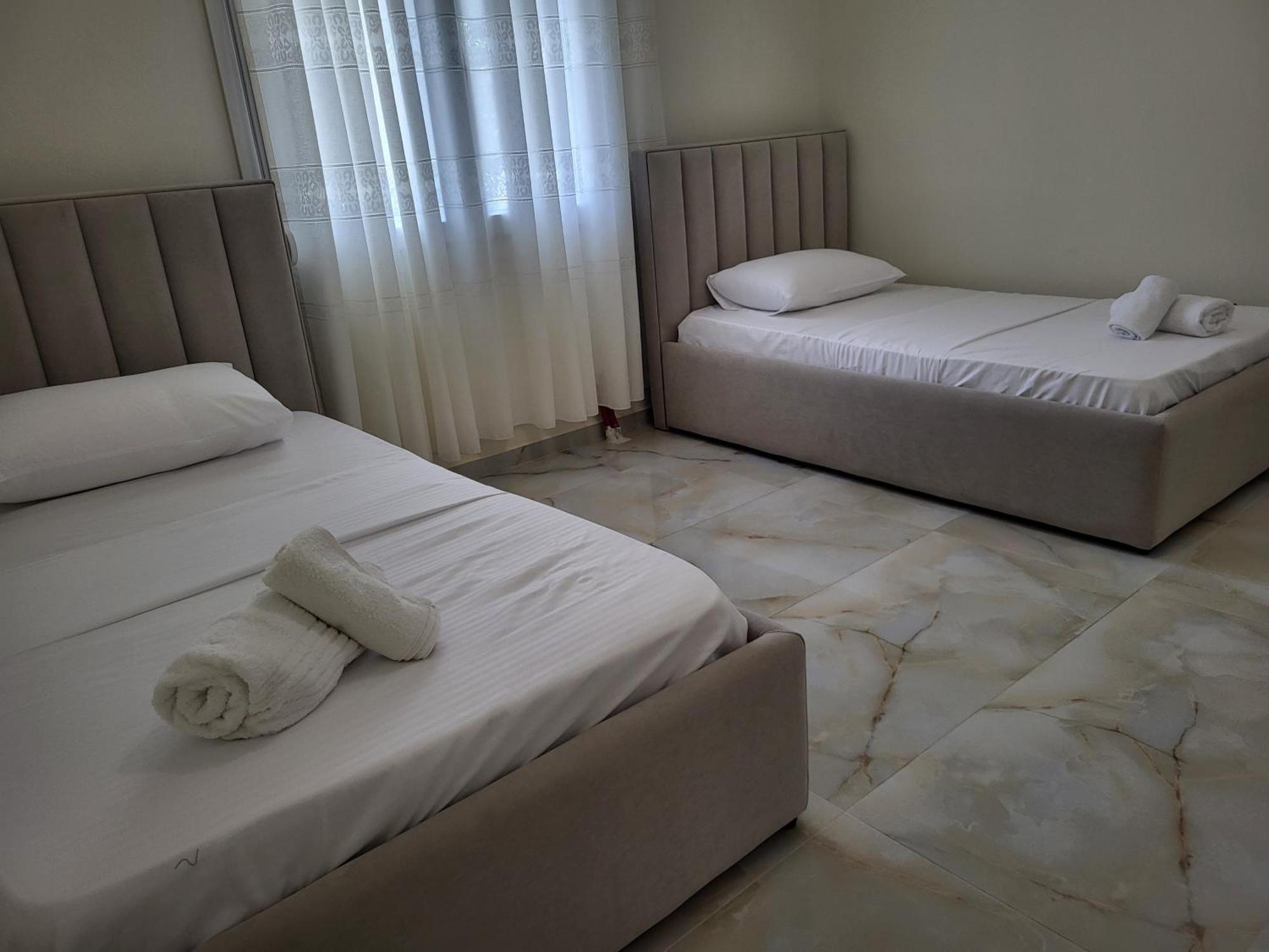 בראט Villa Ndoni מראה חיצוני תמונה